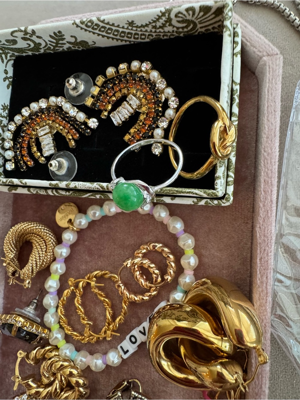Jewelry LOT: Closet Clean Out - Picture 5 of 14